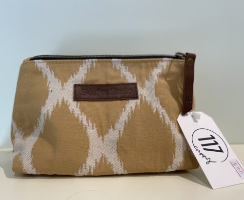 Carry117 Cosmetic Bag - Image 8